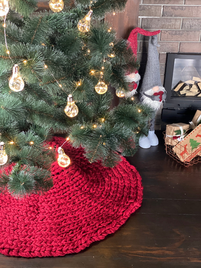 Farmhouse Red knitted Christmas tree skirt