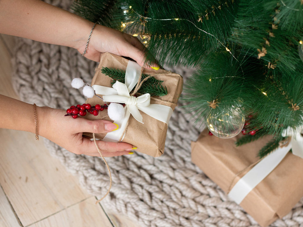 Knitted Christmas tree skirt